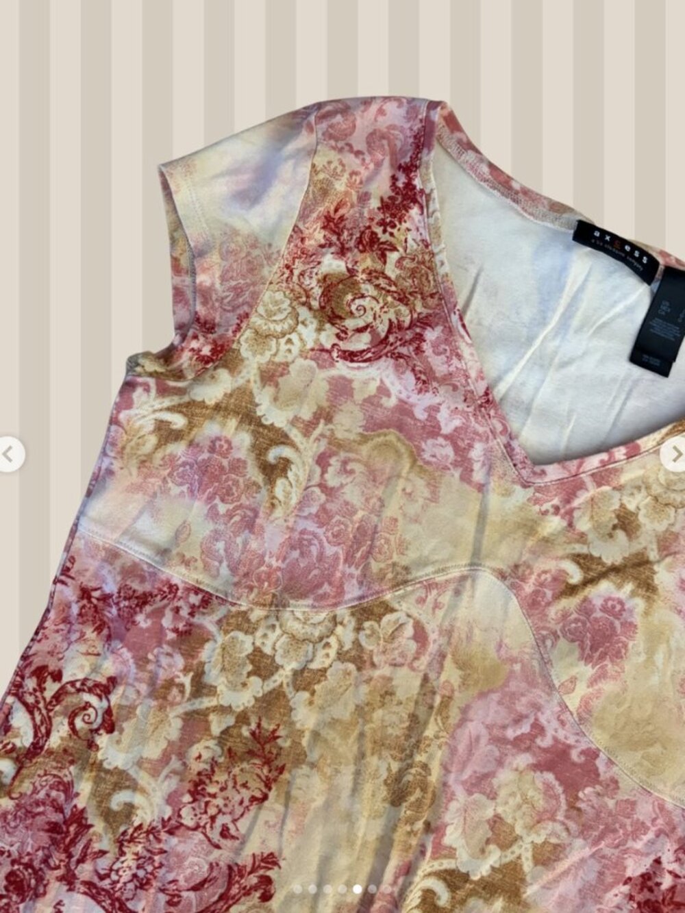 Y2K Axcess Patterned Top - Picture 5 of 7